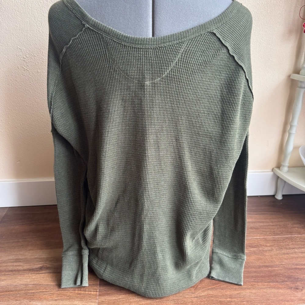 TNA Waffle Knit Olive Long Sleeve Top Slouchy Relaxed Casual Minimalist Lounge - Picture 4 of 9